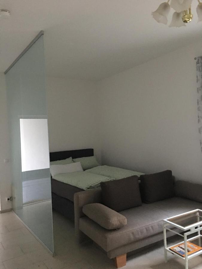 Ferienwohnung Kleine Auszeit Бад Нойенар-Арвайлер Екстериор снимка