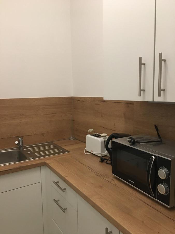 Ferienwohnung Kleine Auszeit Бад Нойенар-Арвайлер Екстериор снимка
