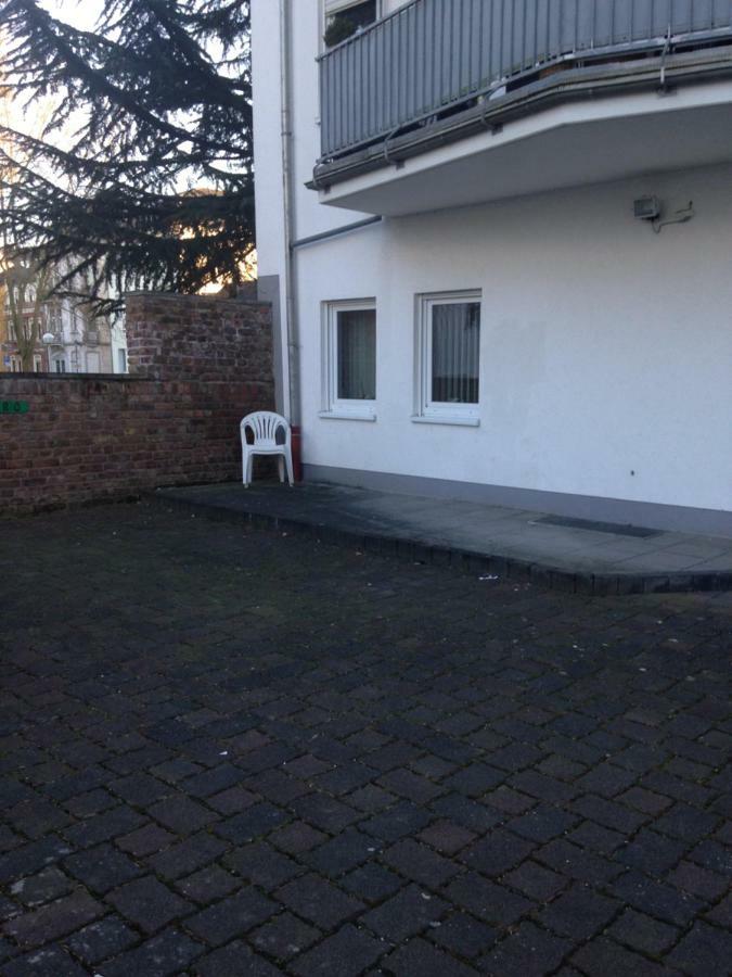 Ferienwohnung Kleine Auszeit Бад Нойенар-Арвайлер Екстериор снимка